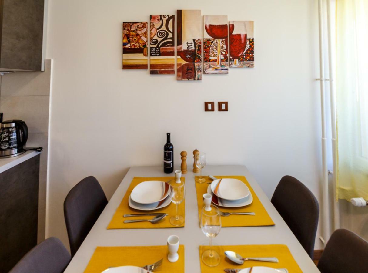 Apartment Arnold Rijeka Exterior foto